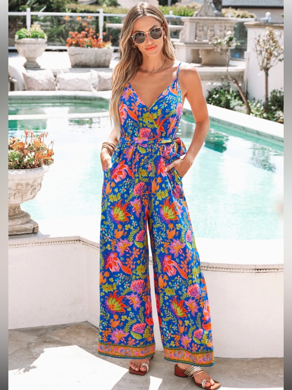 NWT Floral V-Neck Wide-Leg Jumpsuit